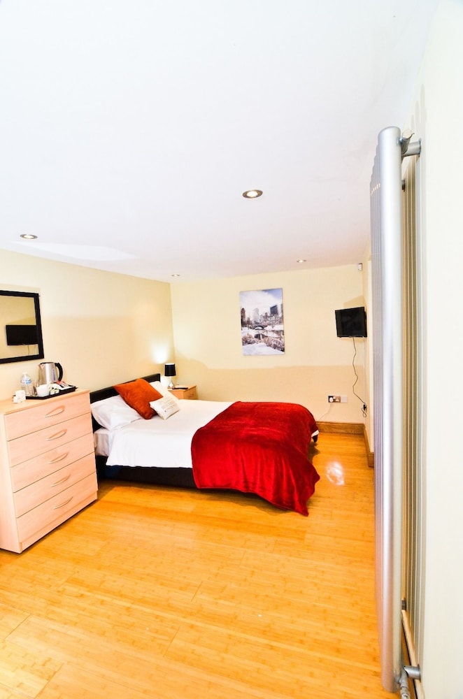 Thames view house