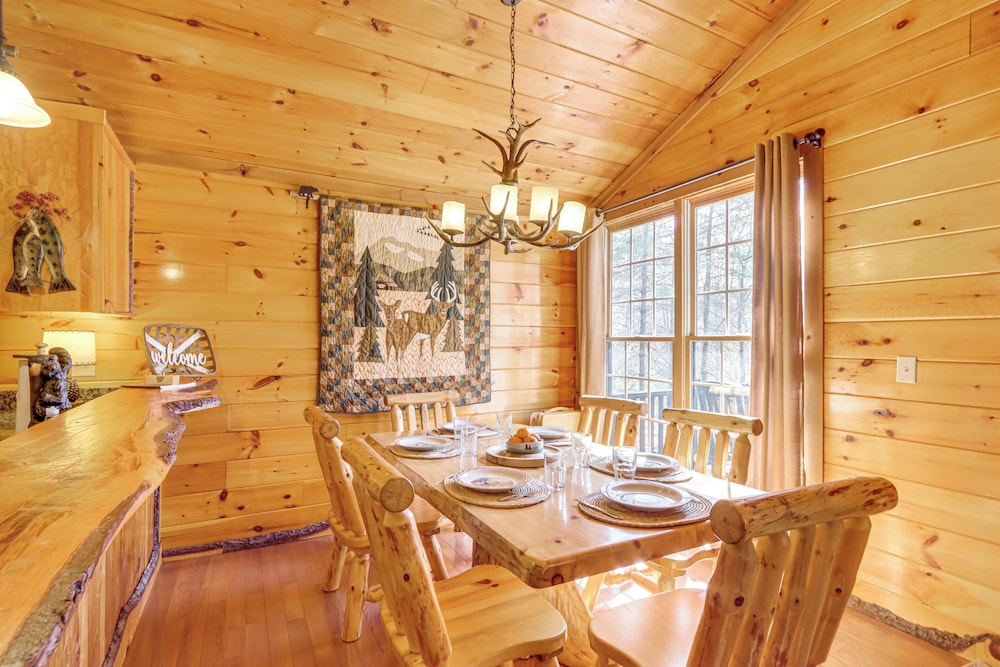 1 Mi to Nottely Lake: Home w/ Furnished Deck!