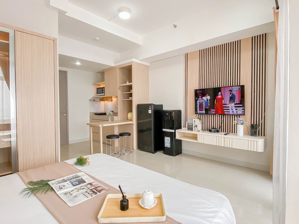 1Br At Apartment Vasanta Innopark Near Mm2100 Area