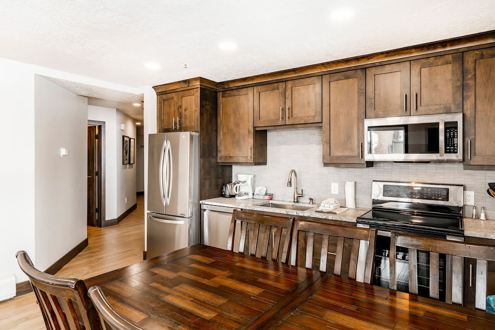The Loft at Mountain Village by All Seasons Resort Lodging