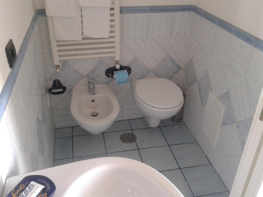 Photo 36