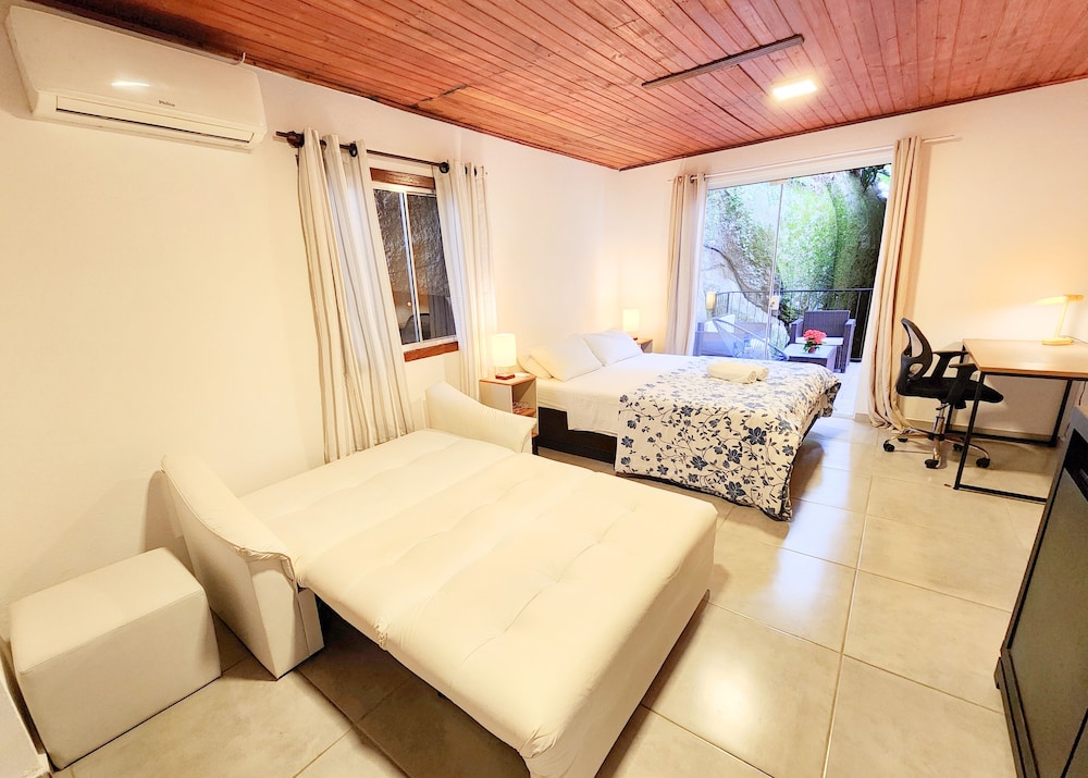 Villa Daniella - Beach Homes