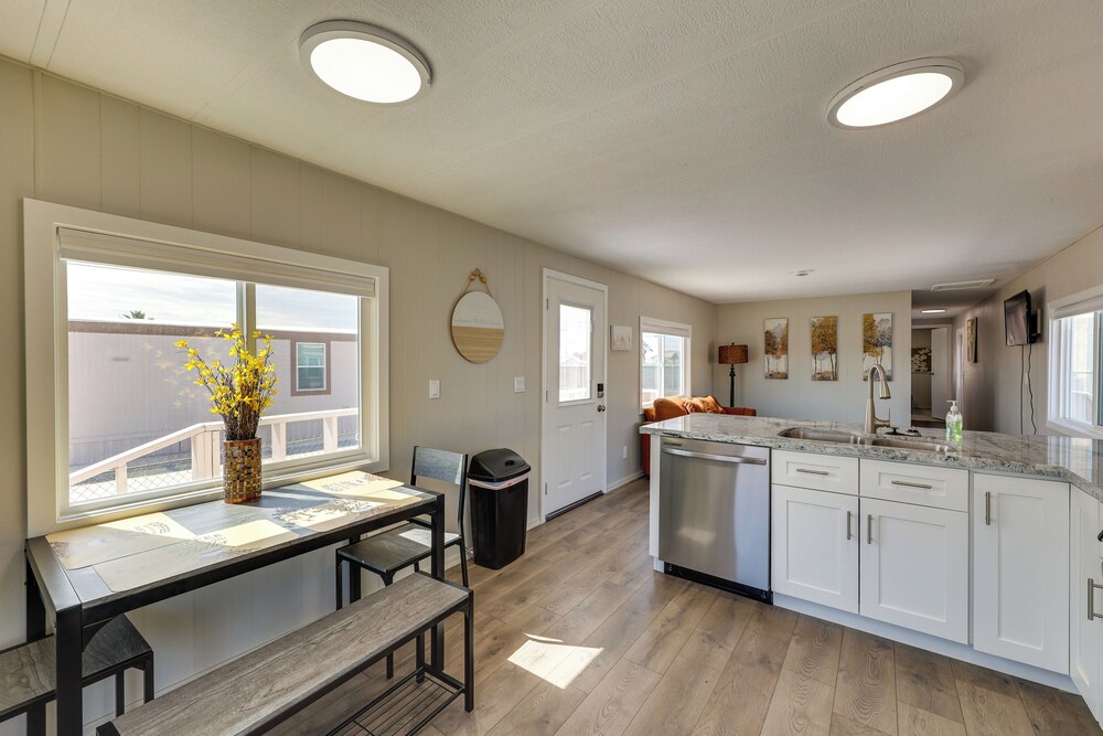 Riverfront Bullhead City Home, Near Casinos