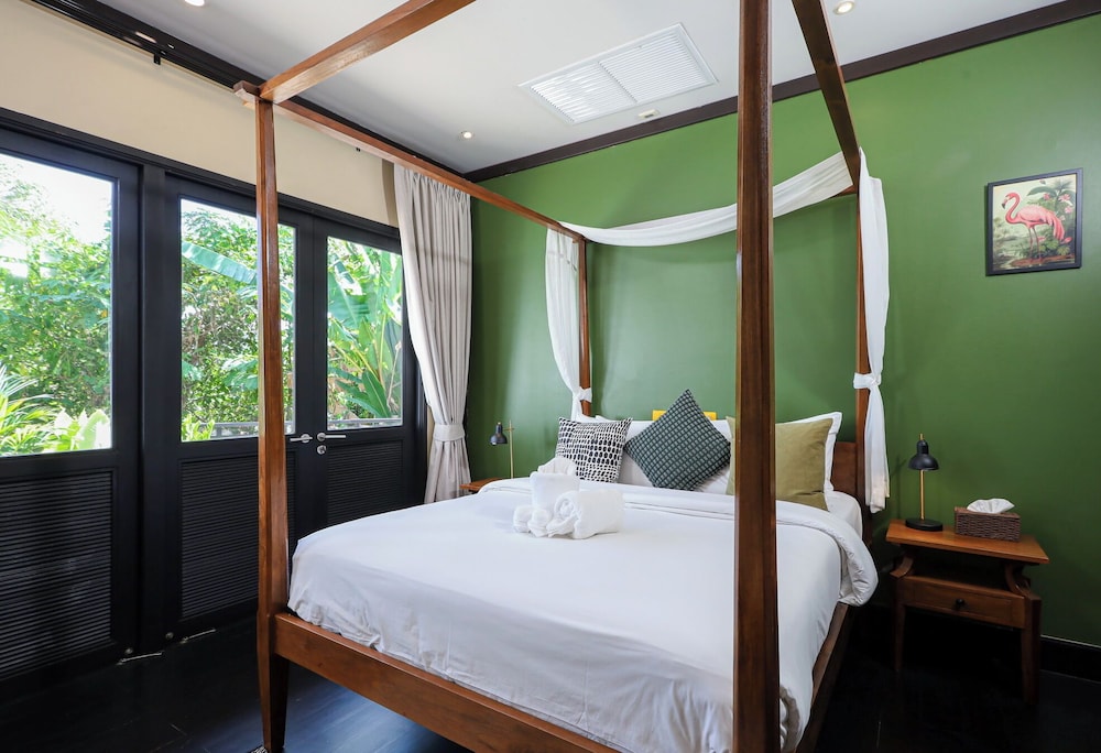 Katamanda villa Eden Large Villa near Kata Beach
