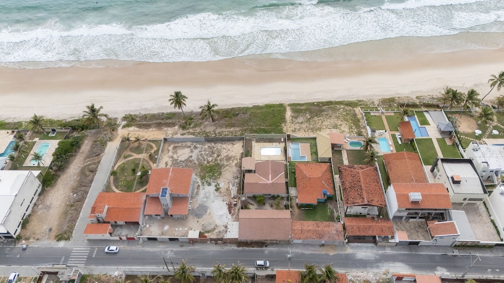 Casa Beira Mar enseada dos Corais-SH098D