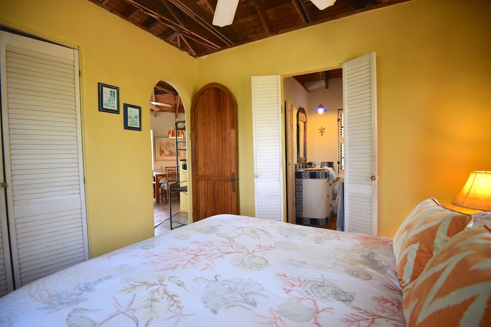 Nassau - Paradise Island Vacations - Pigeon Cay Beach Club - Property Image 4