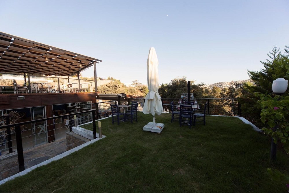 Metin's Gumusluk - Image 52