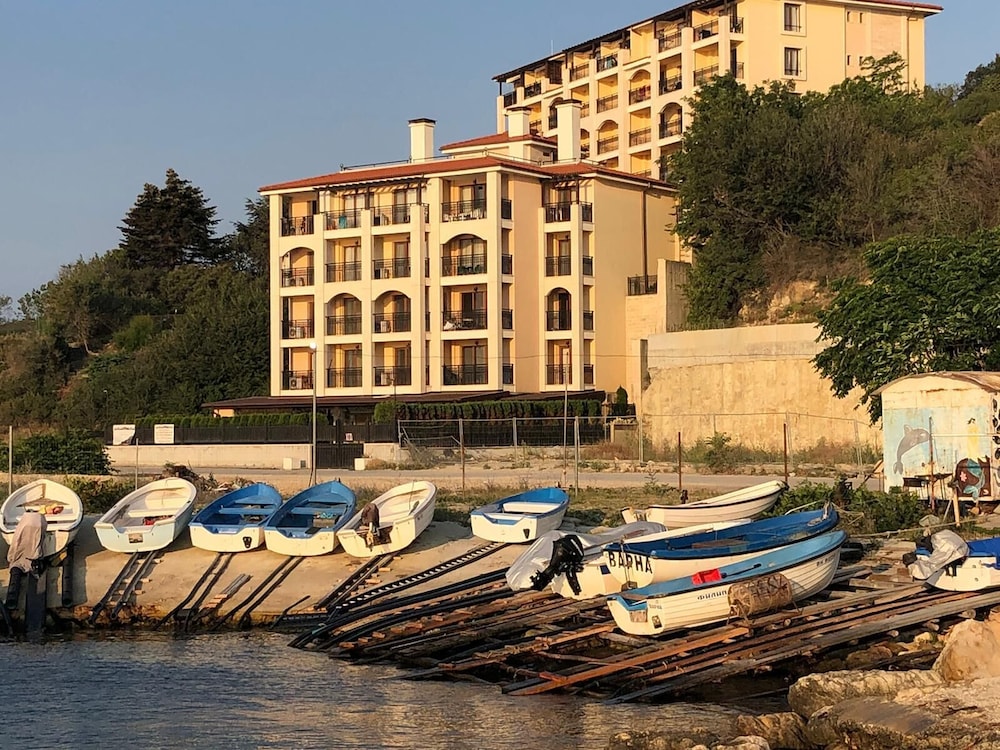 Sunny Suites by Casa Del Mare