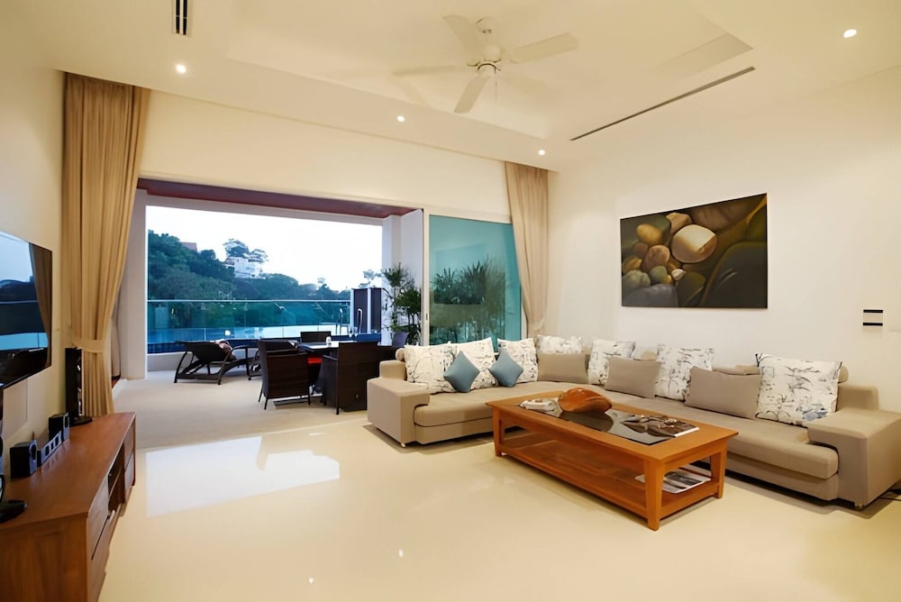 Kamala Falls 3BR Seaview w Private Pool