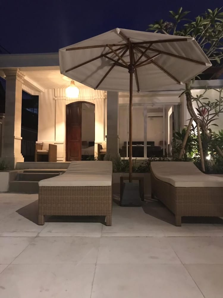 Apple Green Kori Villa