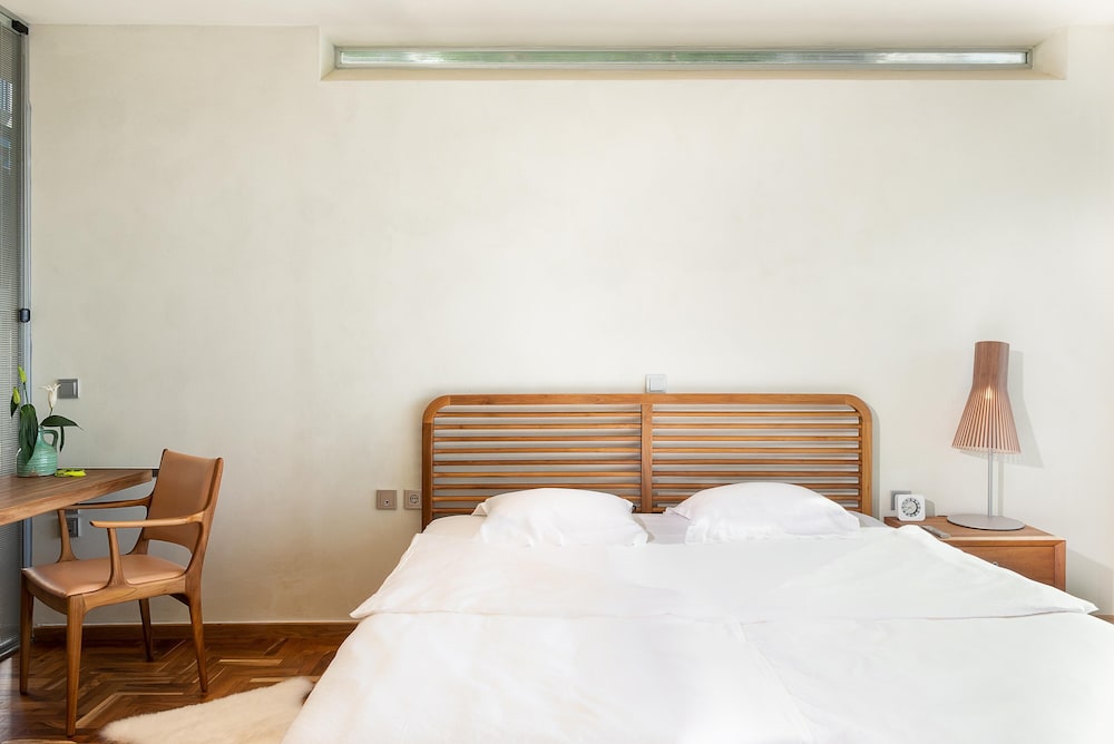 Villa Charlotte by CuraVillas Collection