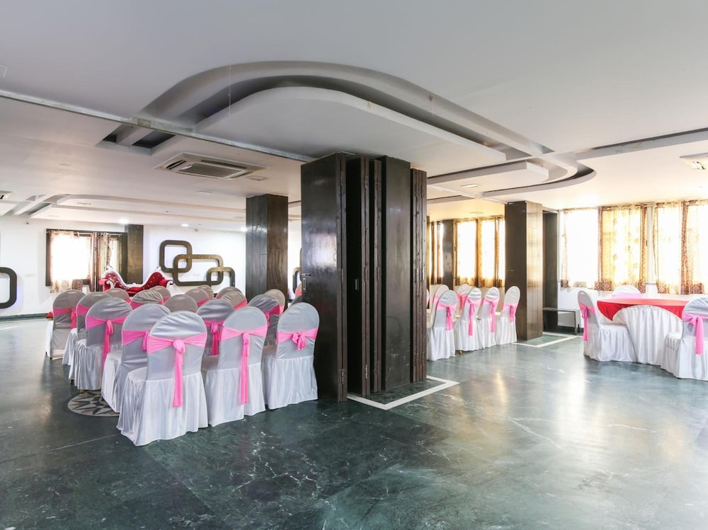 meeting & event spaces