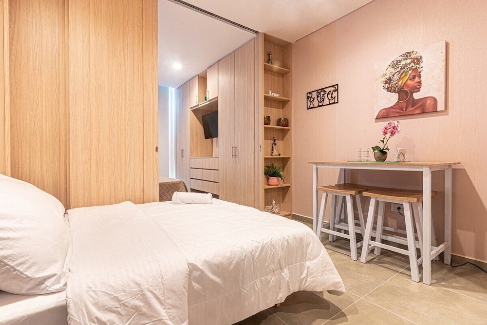 Salguero Suites