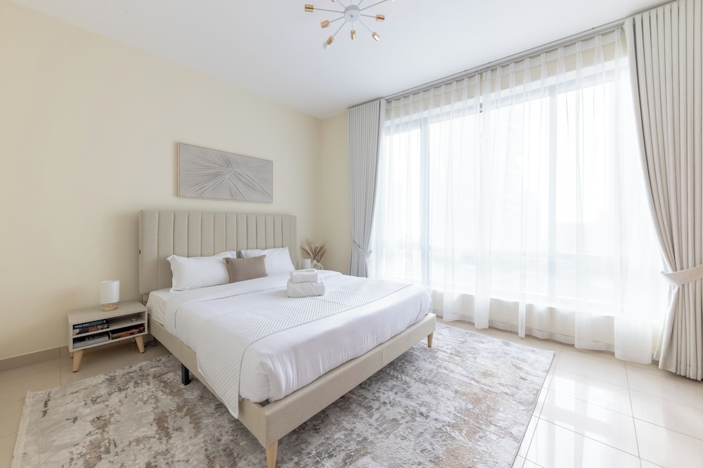 Bright & Cozy Apartment in Dubai Marina