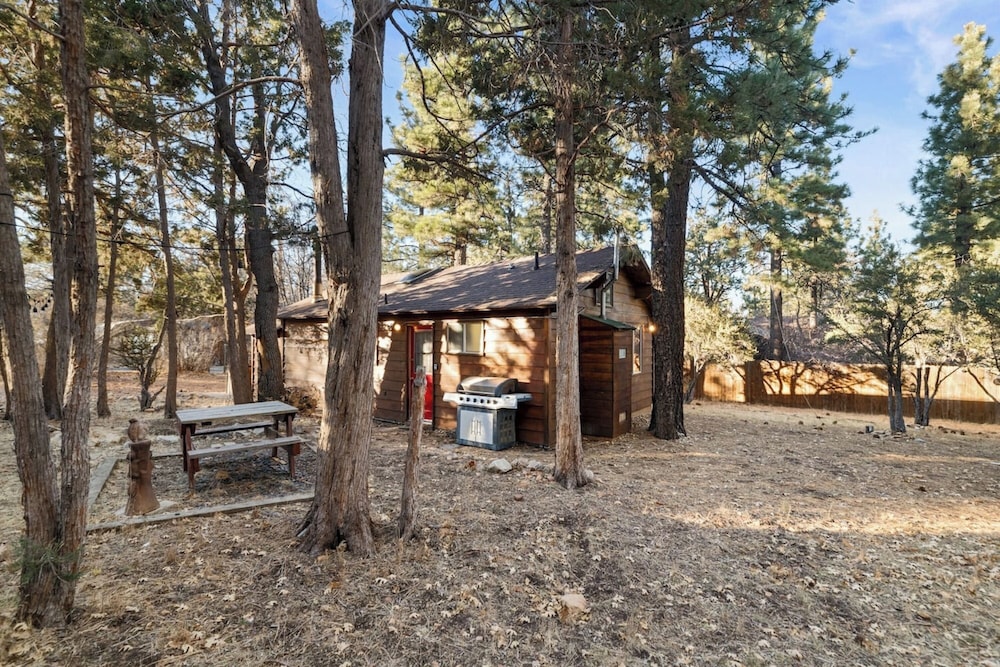 Charming Mountain Getaway
