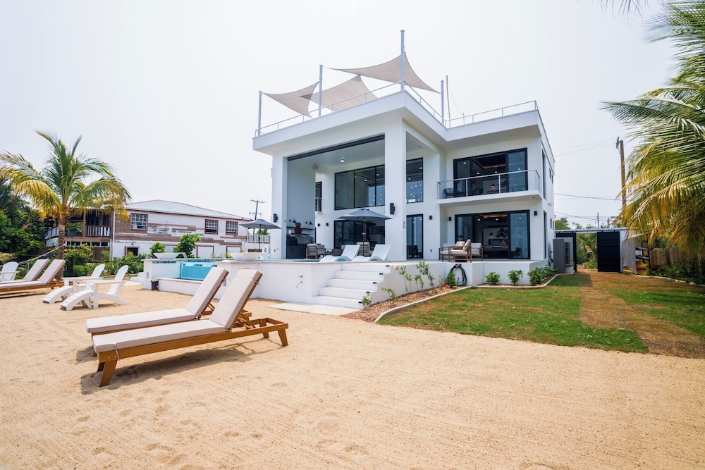 Sand Castle Vista