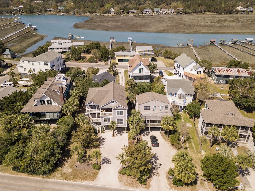 Lachicotte Vacation Rentals