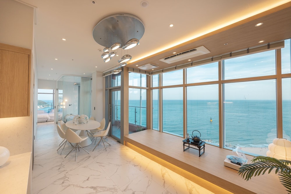 Haeundae Wave