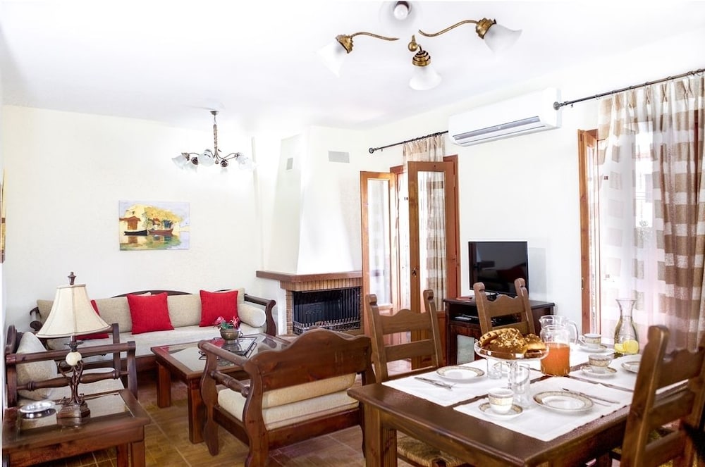 Douliana Villas