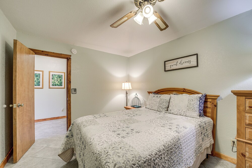 Mtn & Golf Course Views: Payson Retreat!