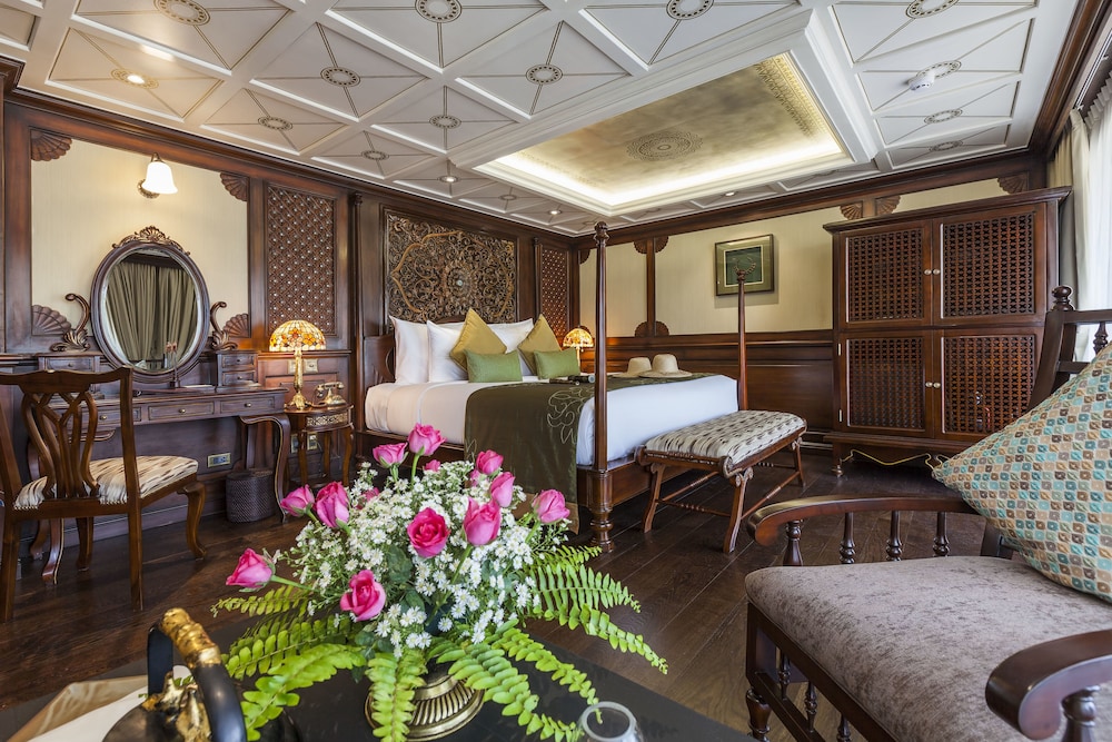 Heritage Line Anawrahta Cruise