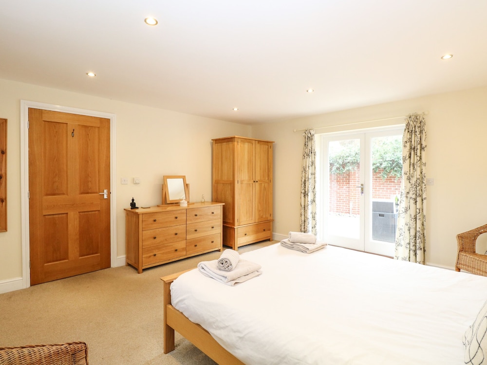 Oak Tree Lodge