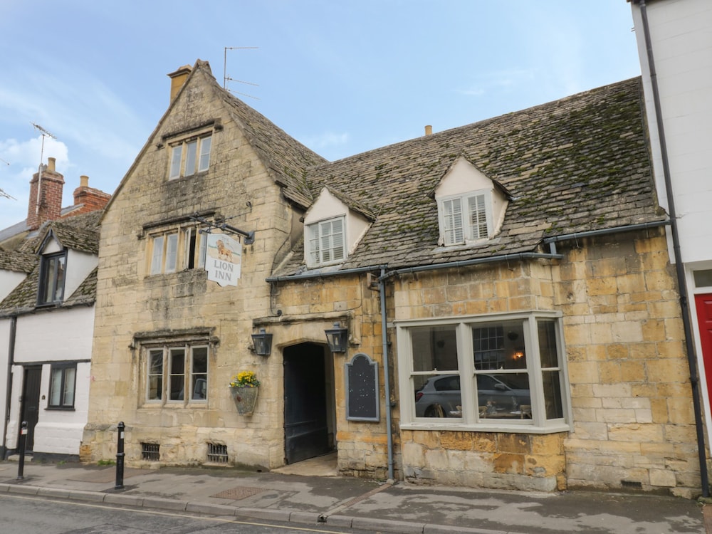 Thimble Cottage