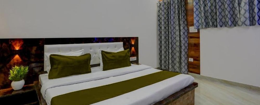 FabHotel Vihaan Regency