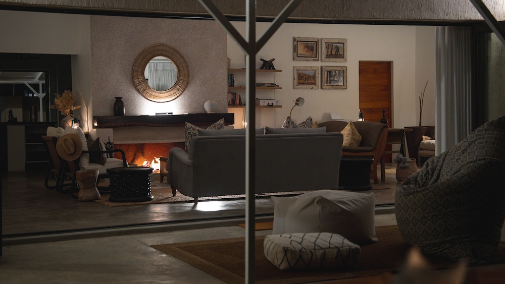 Kolokolo Safari Home – Mashatu Game Reserve