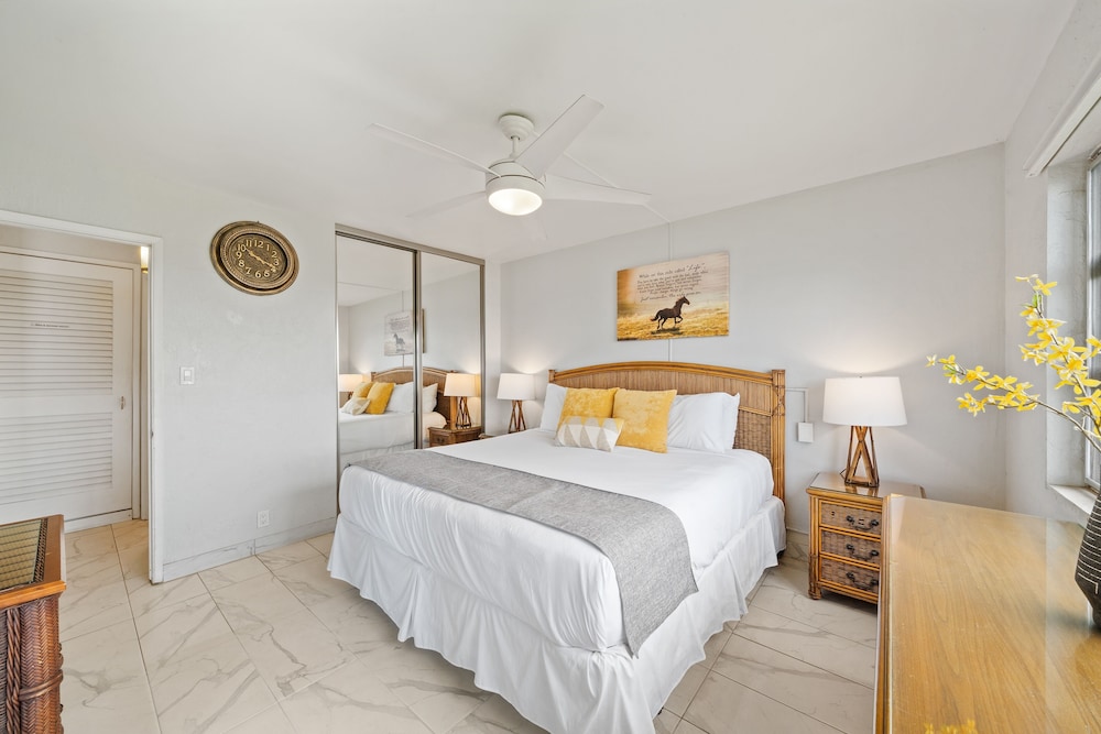 Menehune Shores 421 2 Bedroom Condo