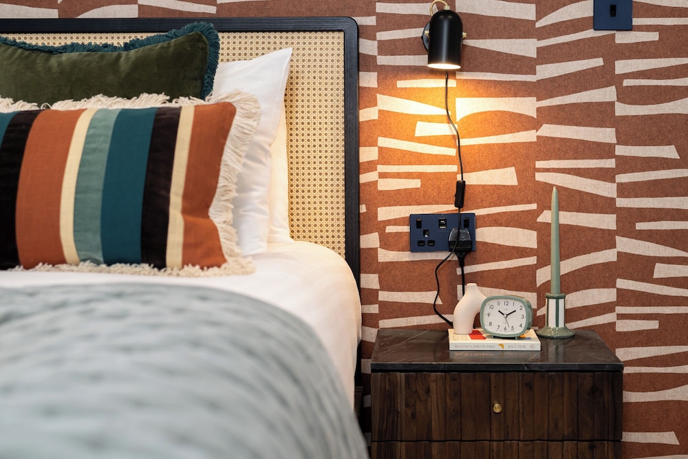 Your Apartment - Camden