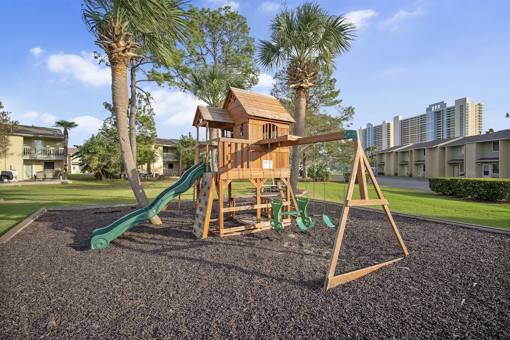 Gulf Highlands by Book That Condo