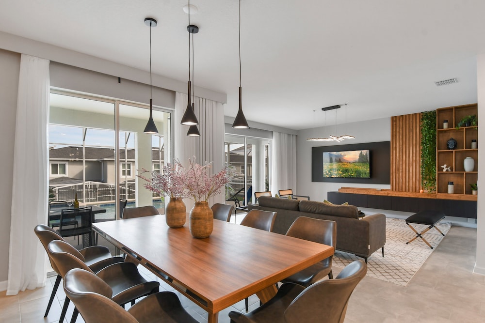 Championsgate 6BR Luxury Home Pool Spa Near Disney