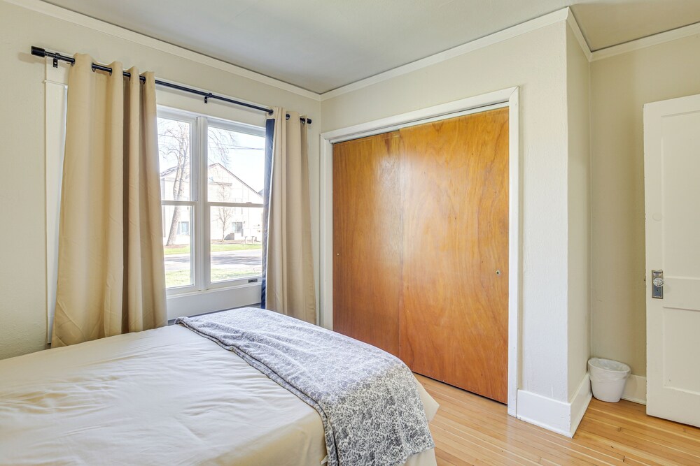 < 1 Mi to University of Oregon: Eugene Home