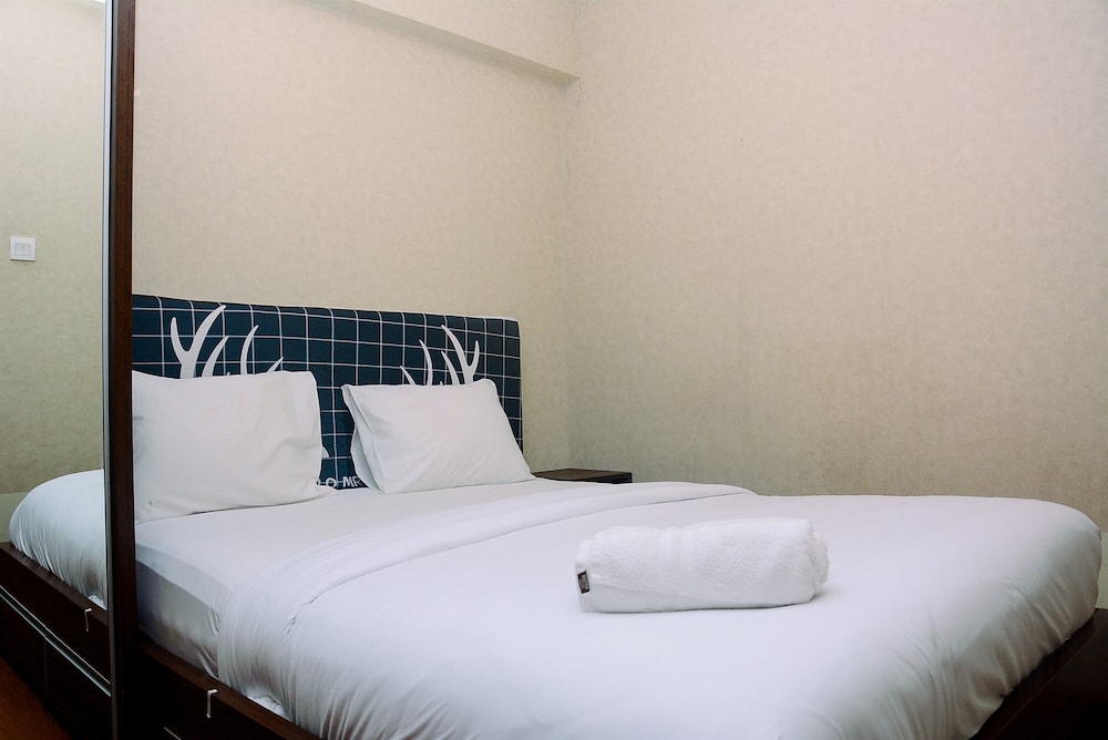 Beautiful 2Br With Direct Access To Pool Green Bay Pluit Apartment