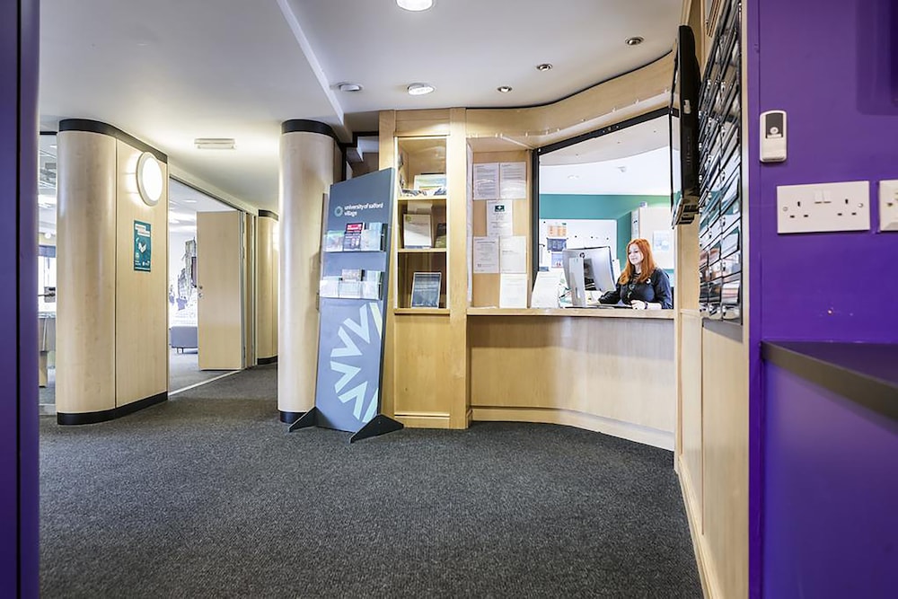John Lester & Eddie Colman Courts - Campus Accommodation