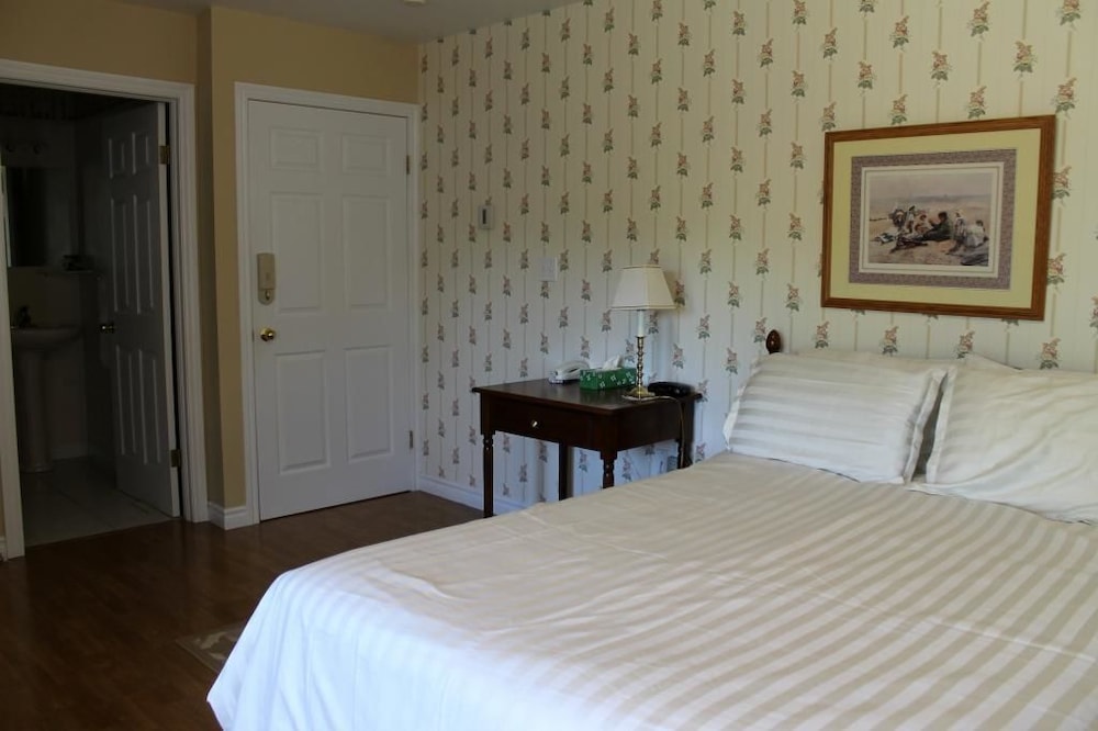 Mackenzie House B&B by Elevate Rooms