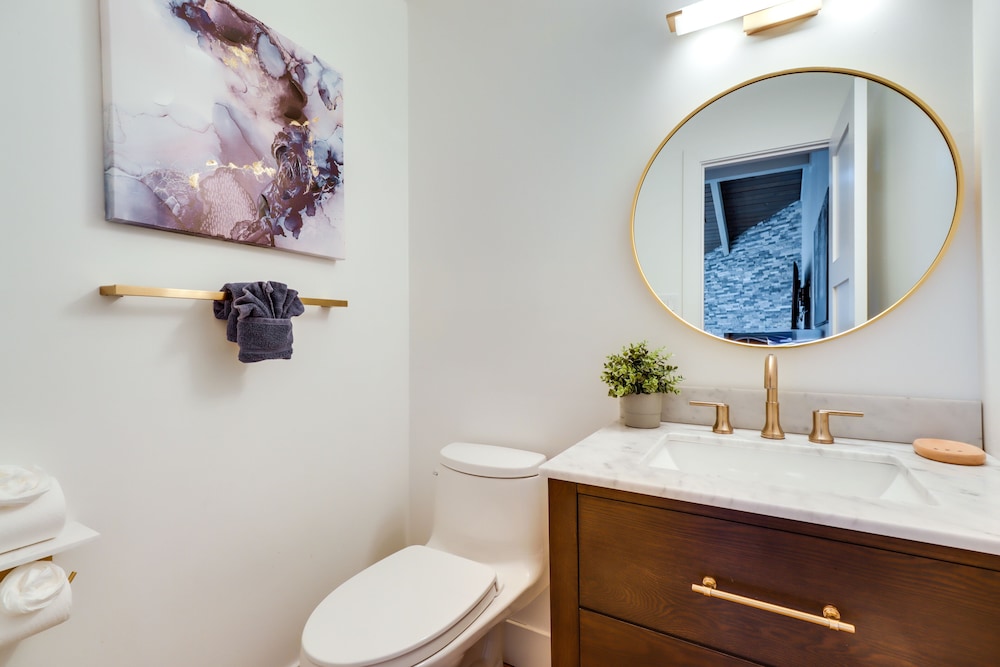 Lake Tahoe Vacations - Stylish Incline Village Vacation Rental w/ A/c! - Property Image 13