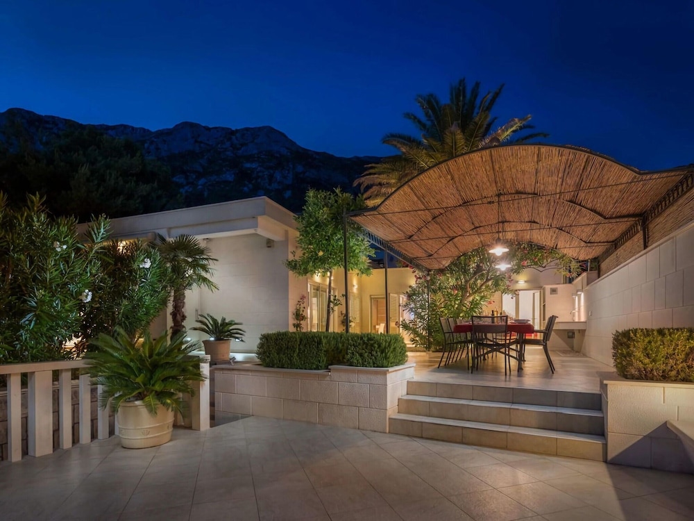 Nice Apartment in Gradac view 4