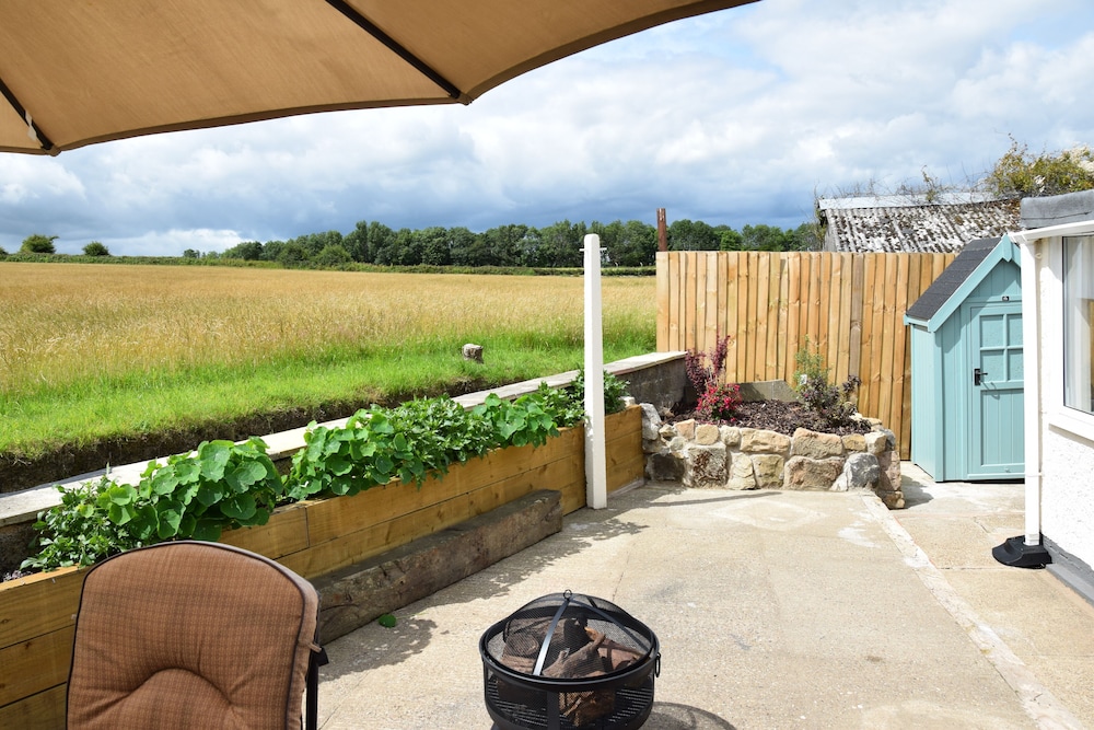 2-bed Cottage - Sleeps4 - Garden - Bbq