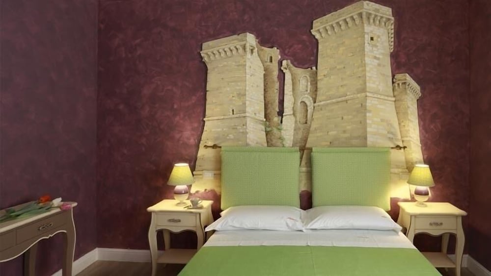 Hestasja bedroom