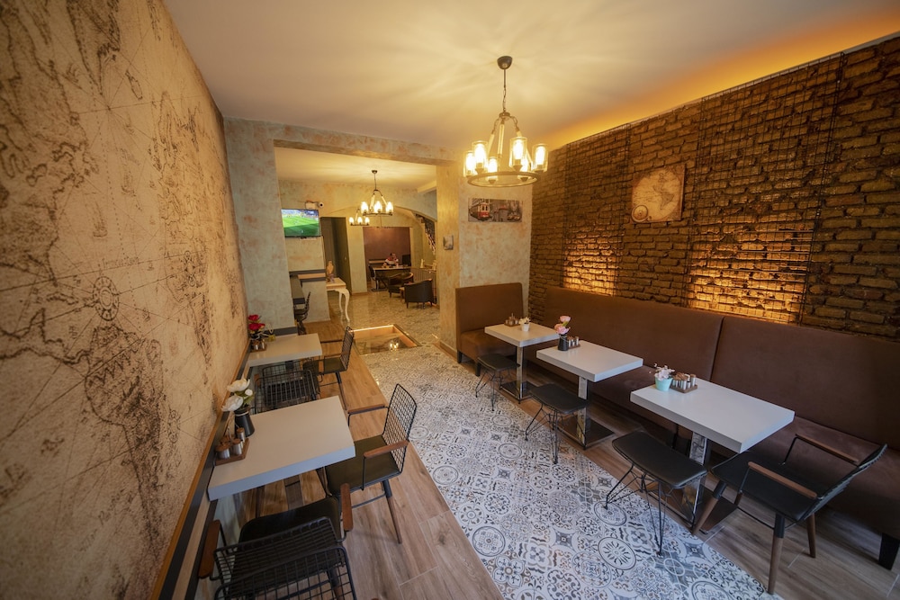 Royal Taksim Süitleri - Image 12