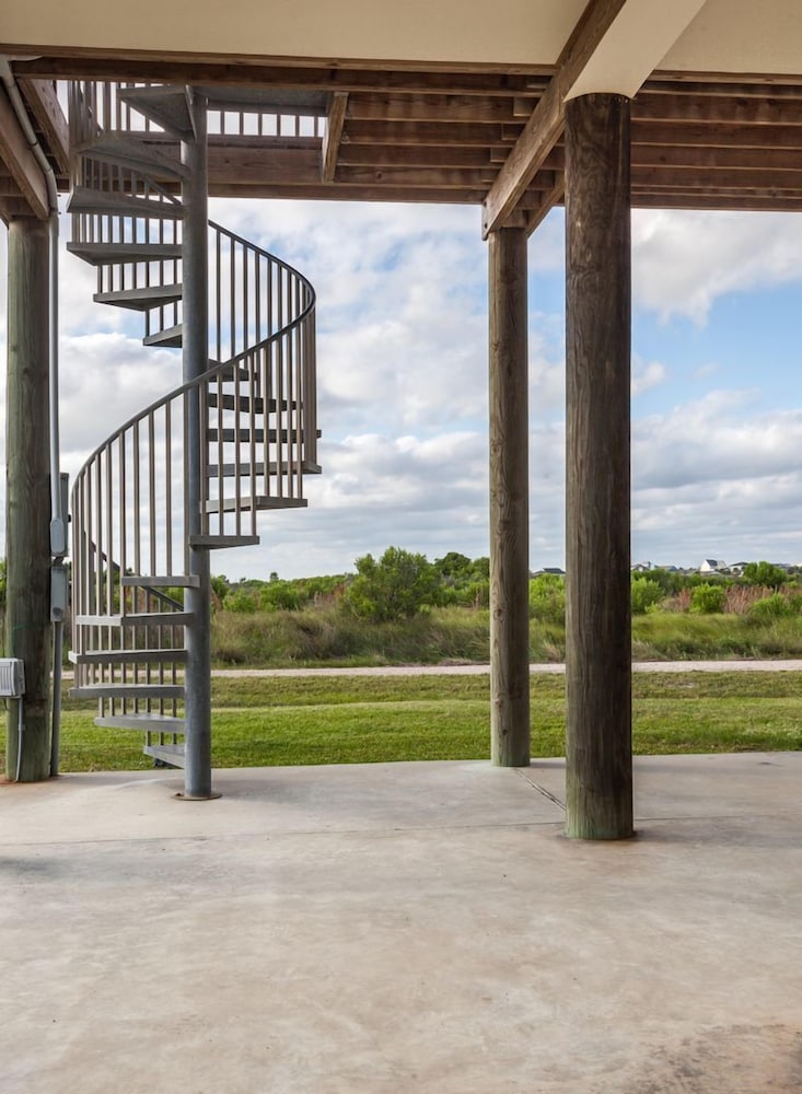 Sandy Hook by Ryson Vacation Rentals