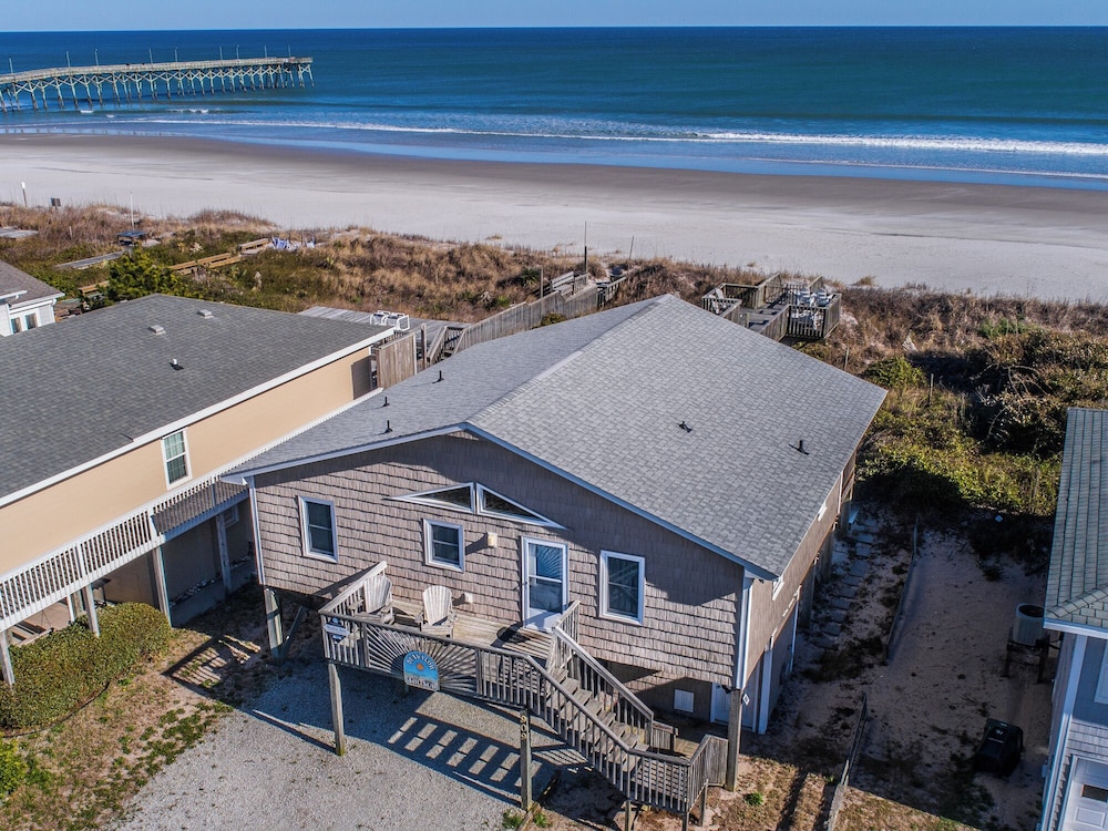 Bungalow by the Sea by Topsail Realty