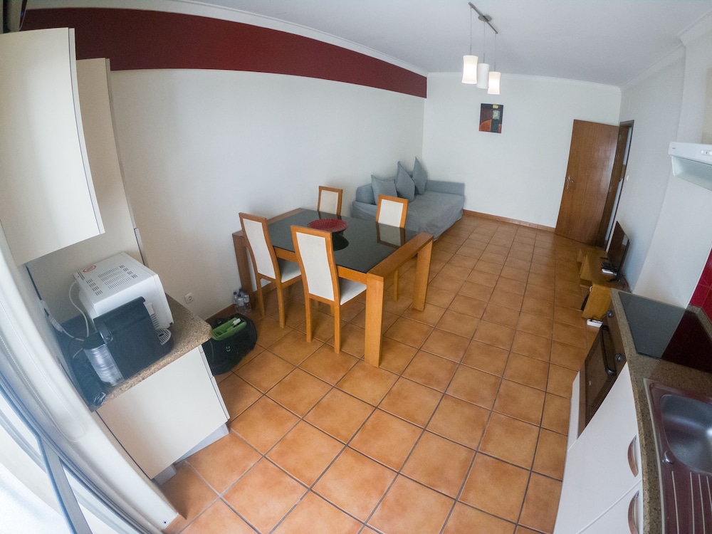 Bright Spacious Lisbon