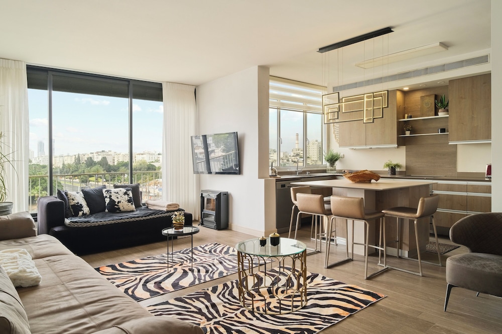 Ramat Aviv Stylish Stay by Sea N' Rent