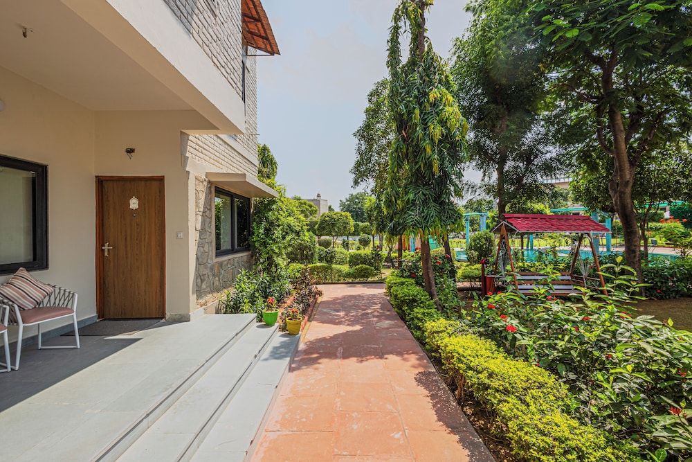 Bamboo Saa Sunrrise Wedding & Wellness Resort, Jaipur