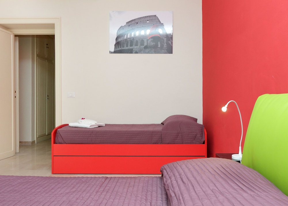 Lucky Domus Vatican apartment