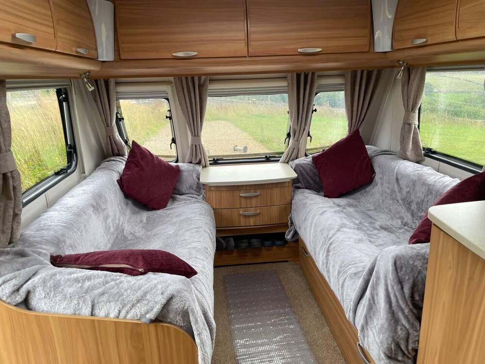 Inviting 4 Berth Caravan in Hebden Bridge view 4