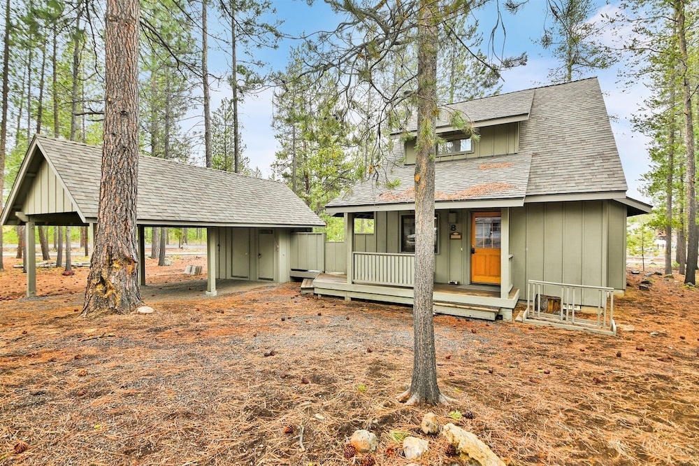 Otter 8 3 Bedroom Home